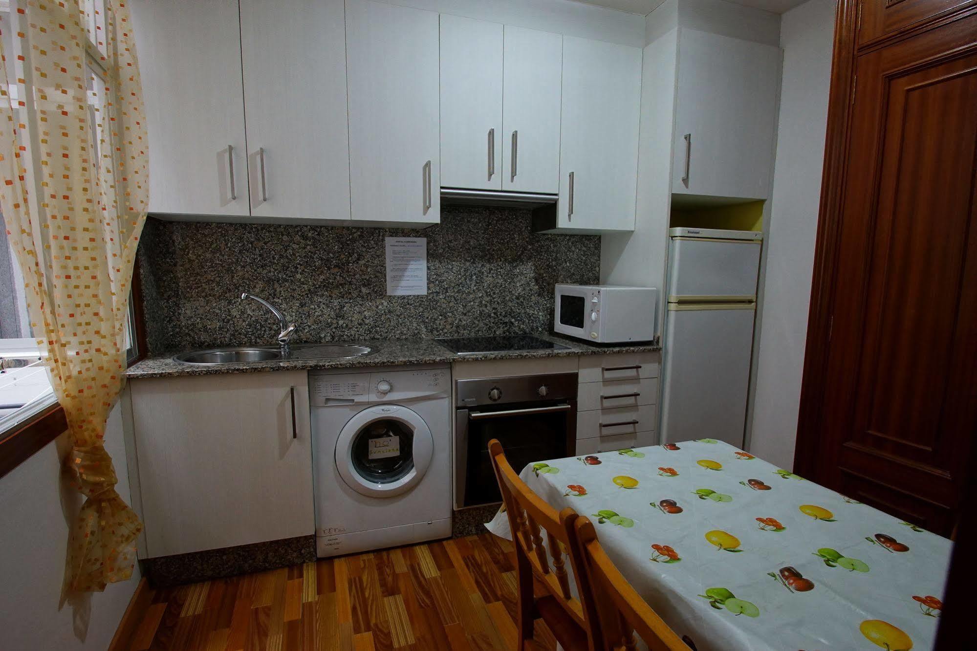 Hostal Carbonara A Coruña Exteriör bild